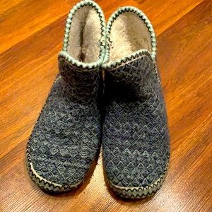 Reduced shipping ✨ Slipper boots 😴